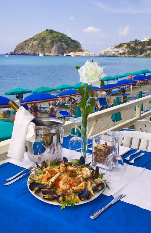Hotel Vittorio Beach Resort Barano dʼIschia Exterior foto